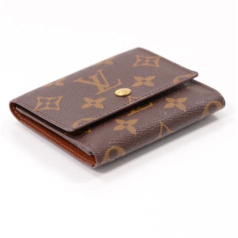 louis vuitton credit card case.